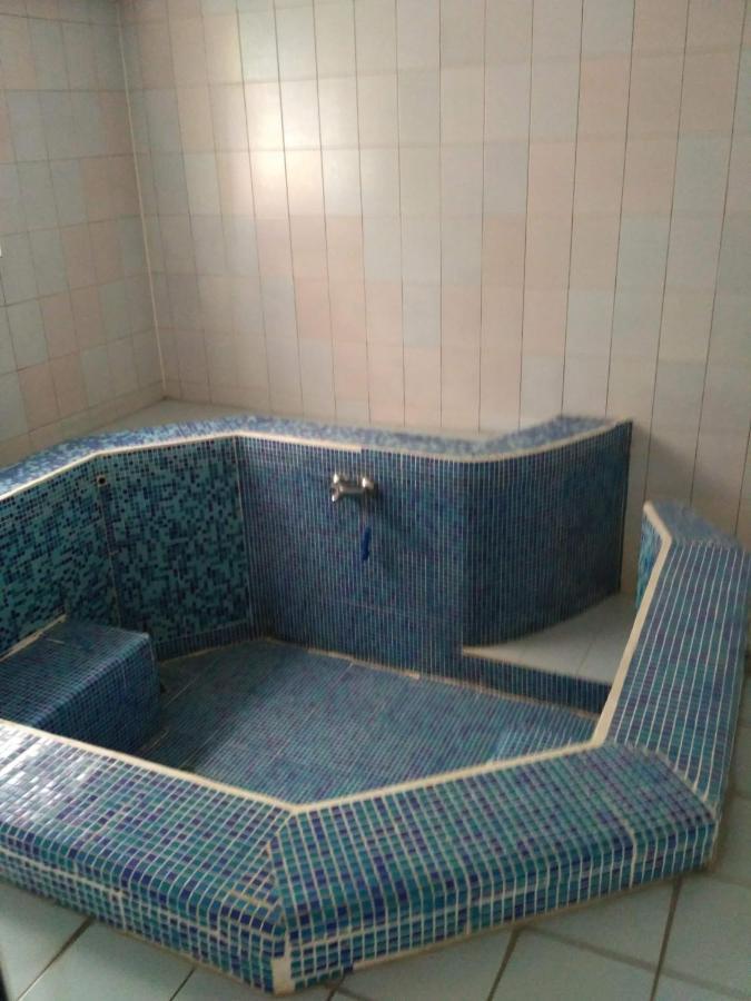 Семеен Хотел "Невен" Momin Prohod Exterior foto